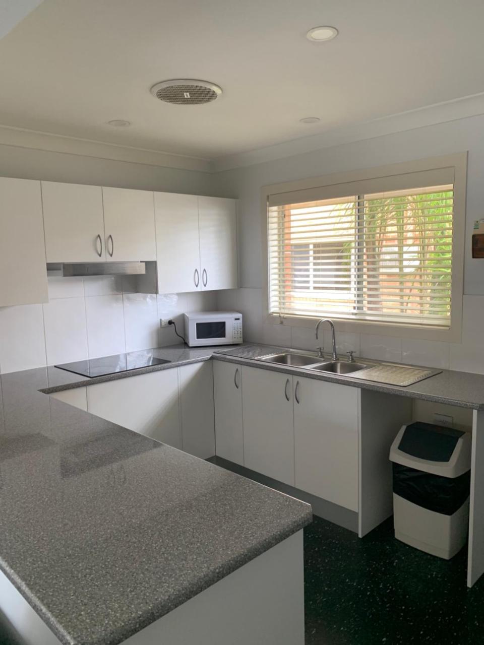 The Oaks Hotel Motel Albion Park Εξωτερικό φωτογραφία