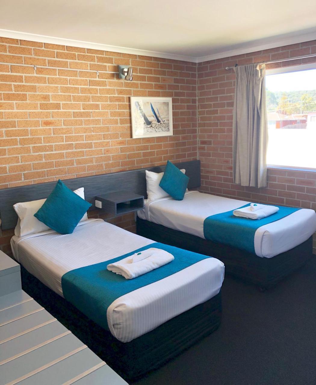 The Oaks Hotel Motel Albion Park Εξωτερικό φωτογραφία